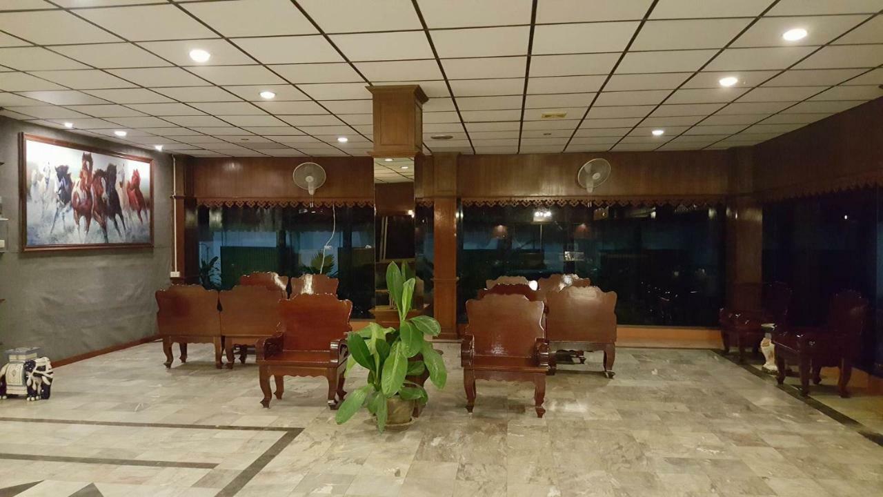 Nora Bukit Hotel Phuket Luaran gambar